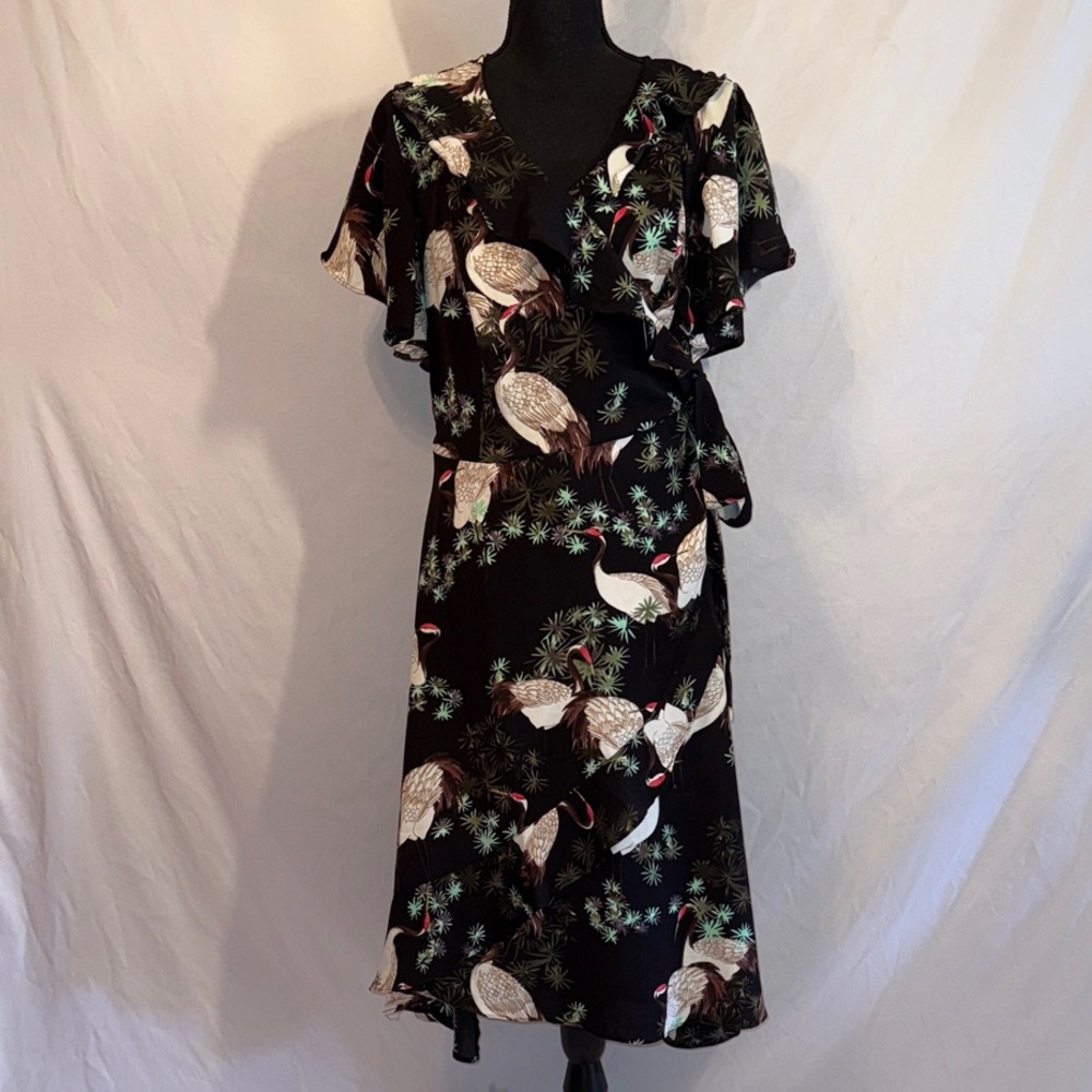Unique Vintage 1940s Elegant Black Wrap Dress with Crane Print